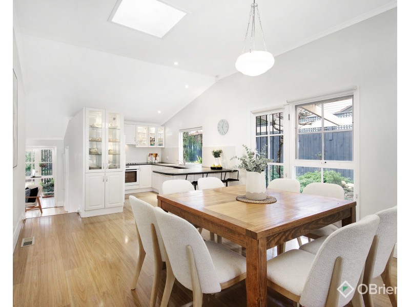 26 Heath Avenue, Oakleigh VIC 3166