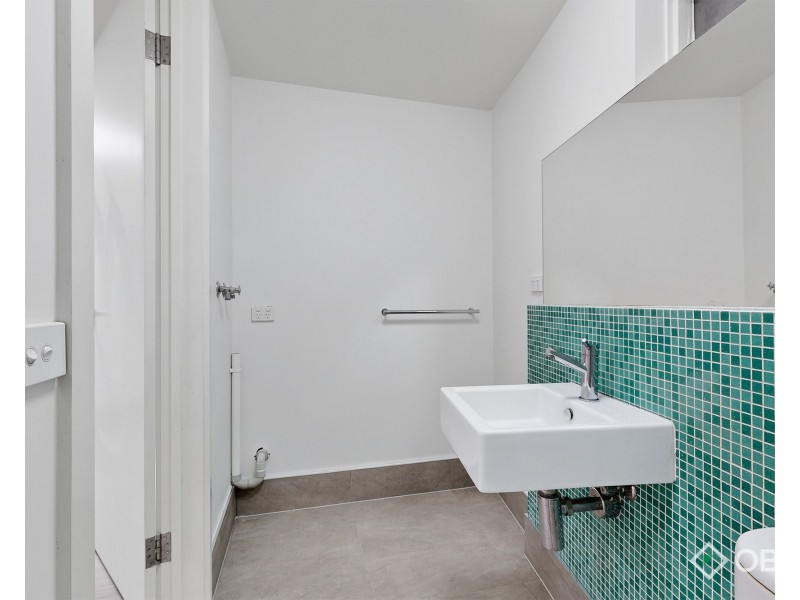 8/1656 Dandenong Road, Oakleigh East VIC 3166