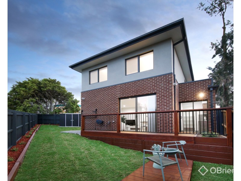 2A Turnbull Avenue, Oakleigh East VIC 3166