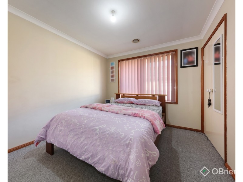 2/4 Boyd Avenue, Oakleigh East VIC 3166