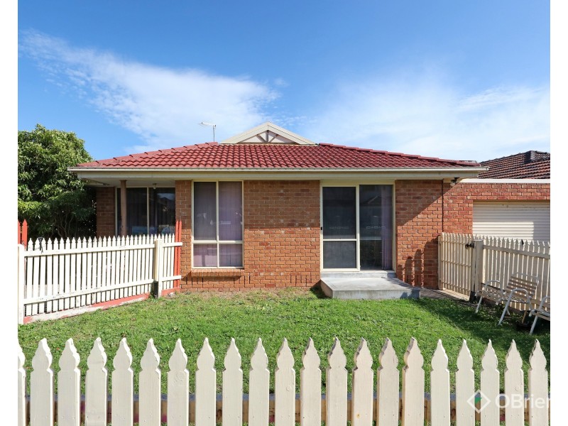 2/4 Boyd Avenue, Oakleigh East VIC 3166