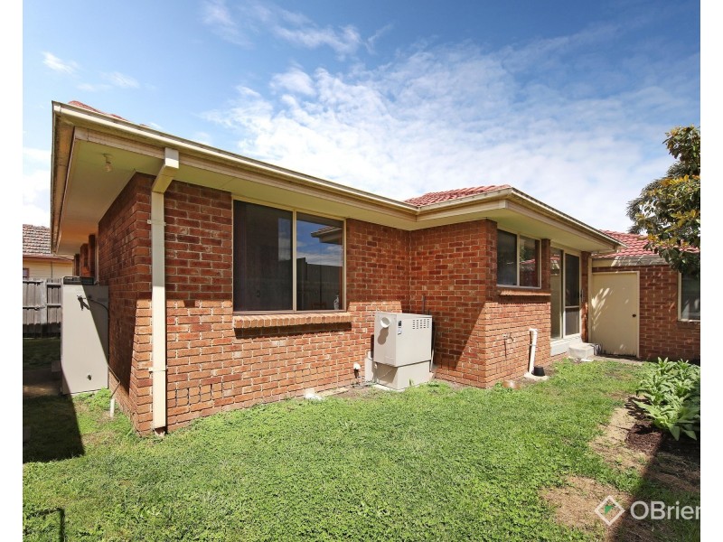 2/4 Boyd Avenue, Oakleigh East VIC 3166