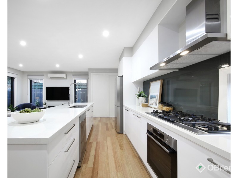 3/12 Cleek Avenue, Oakleigh South VIC 3167