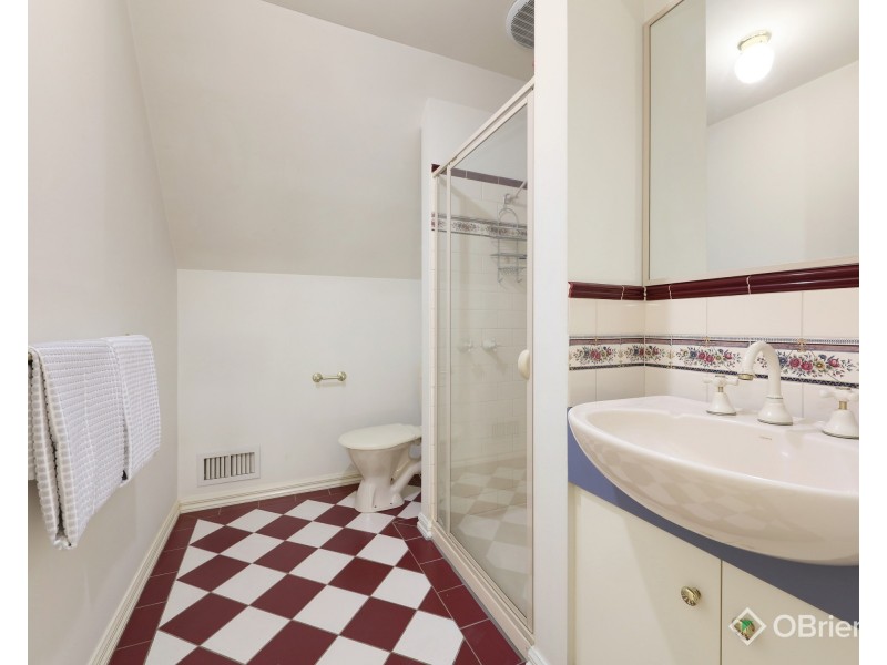 29 Mcgowans Lane, Burwood VIC 3125