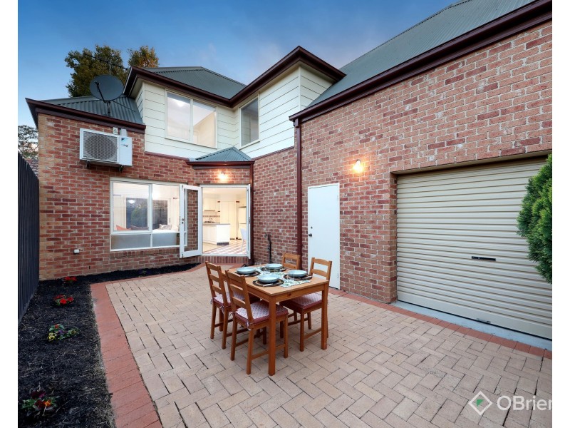 29 Mcgowans Lane, Burwood VIC 3125