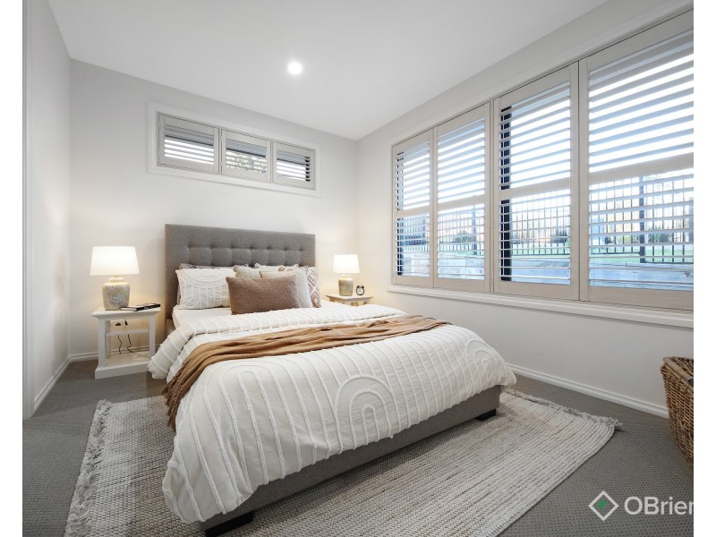 35 Wave Avenue, Mount Waverley VIC 3149