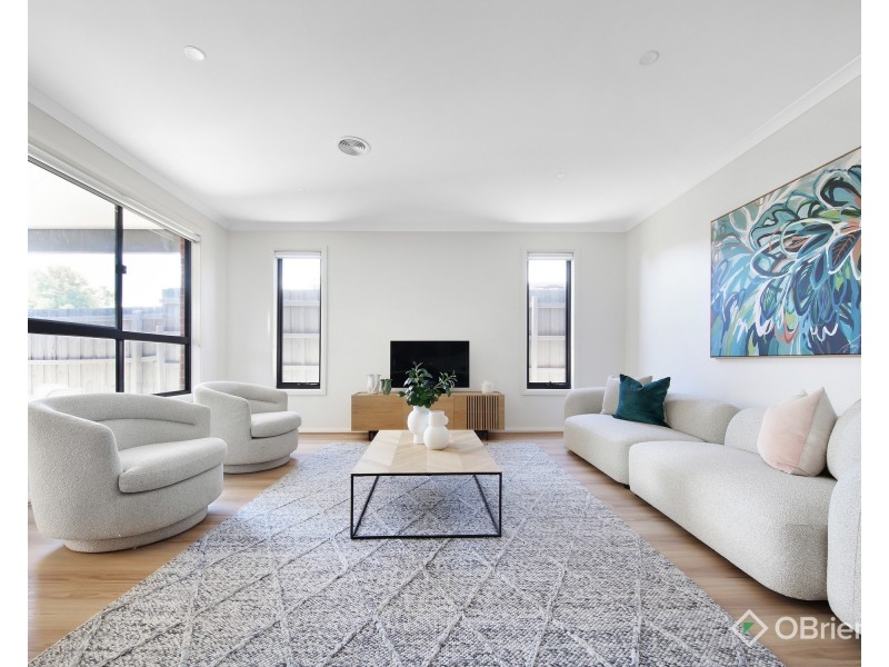 9 Delos Street, Oakleigh South VIC 3167