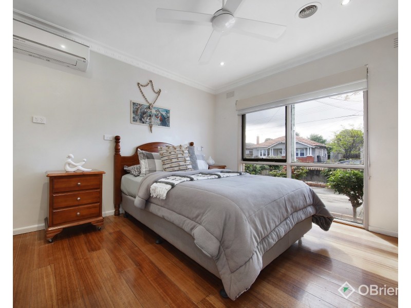 33 Andrew Street, Oakleigh VIC 3166