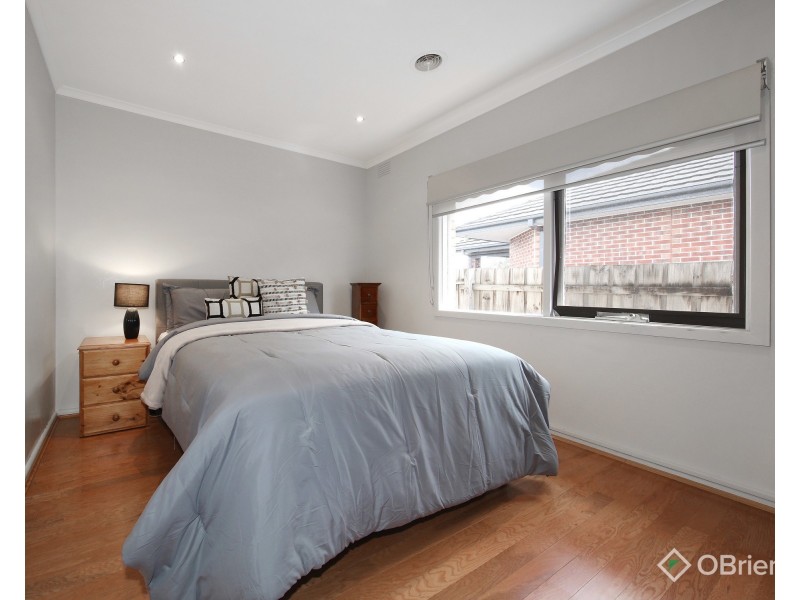 33 Andrew Street, Oakleigh VIC 3166