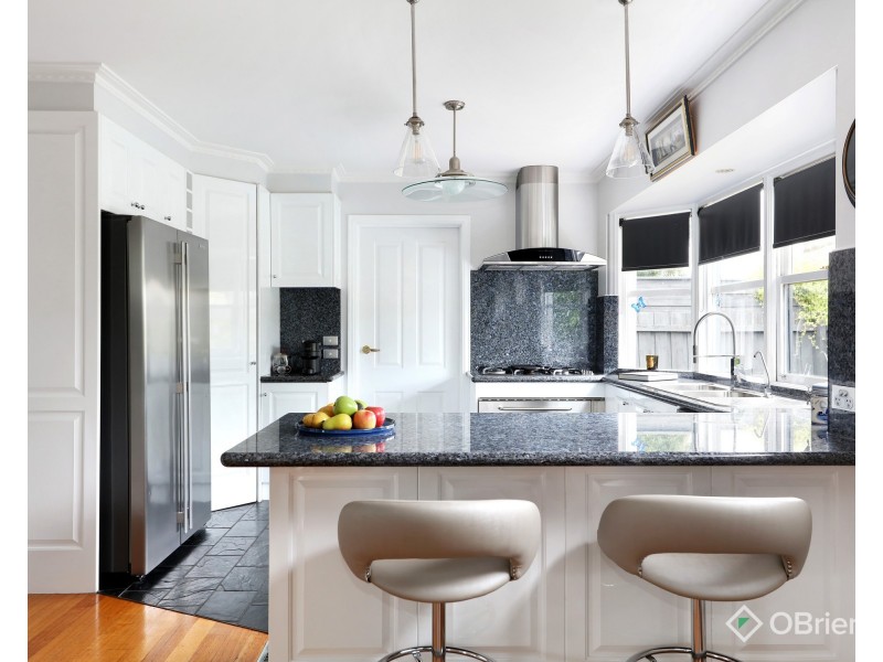 2/14 Delia Street, Oakleigh South VIC 3167