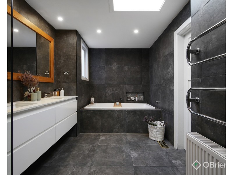 1699 Dandenong Road, Oakleigh East VIC 3166