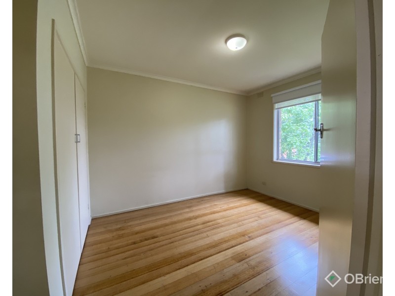 2/18 Marie Street, Doveton VIC 3177