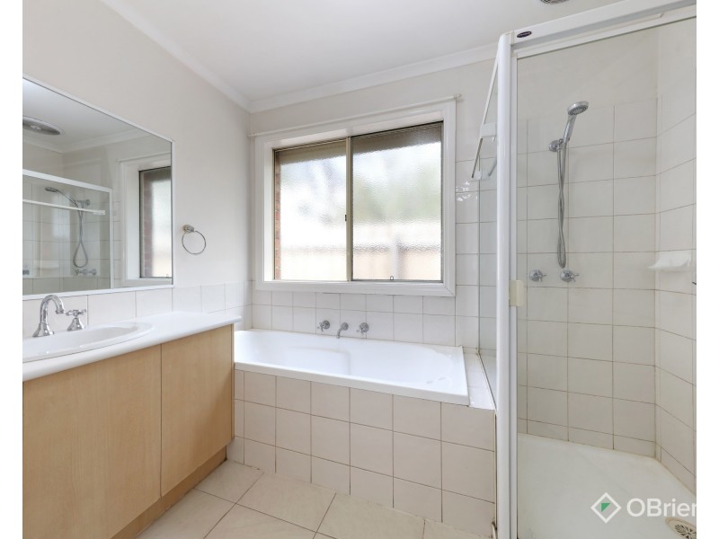 6/11-13 King Street, Pakenham VIC 3810