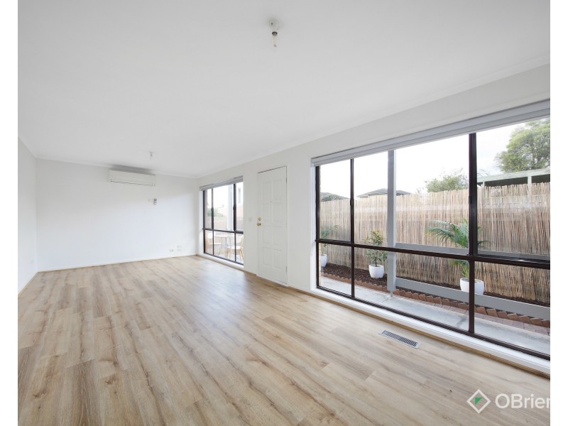 2/75 Highland Avenue, Oakleigh East VIC 3166