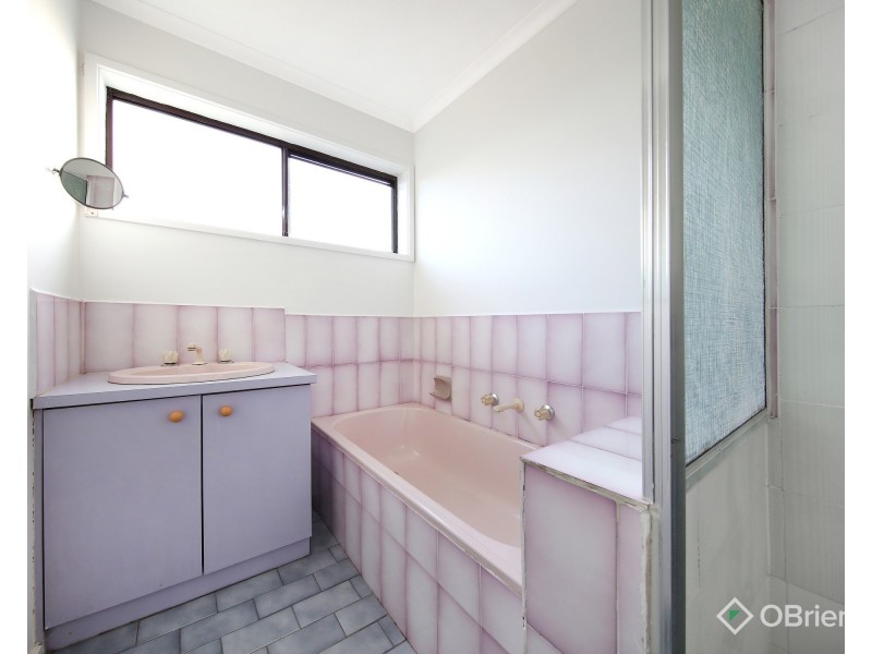 2/75 Highland Avenue, Oakleigh East VIC 3166