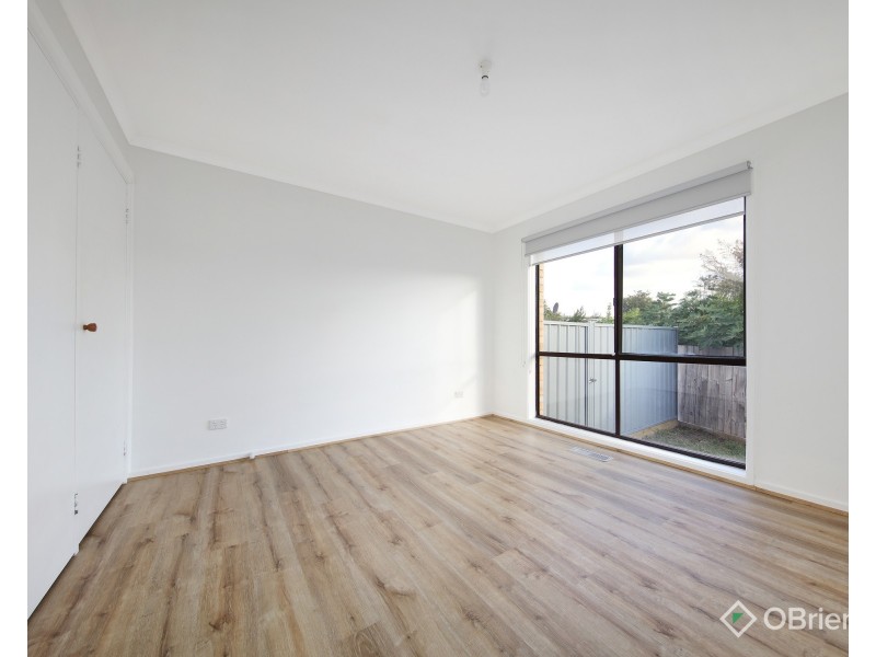 2/75 Highland Avenue, Oakleigh East VIC 3166