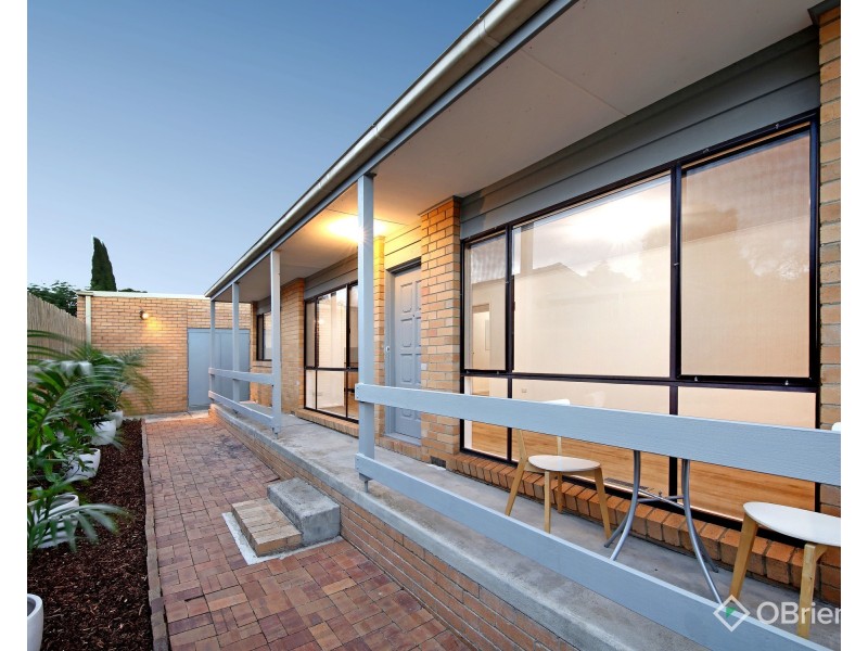 2/75 Highland Avenue, Oakleigh East VIC 3166