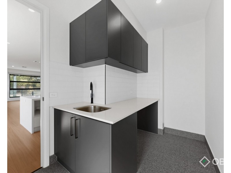 1/7 Surrey Crescent, Oakleigh East VIC 3166