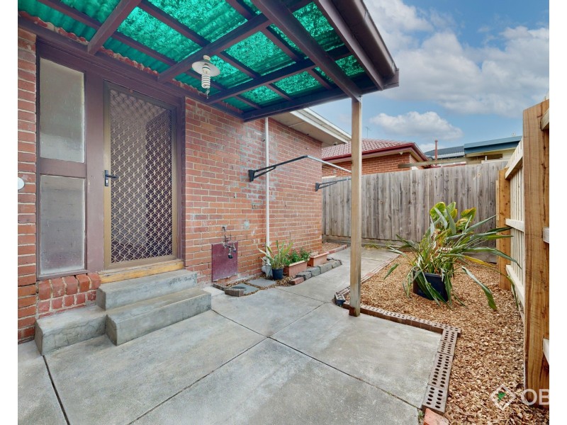 1/34 Calembeena Avenue, Hughesdale VIC 3166