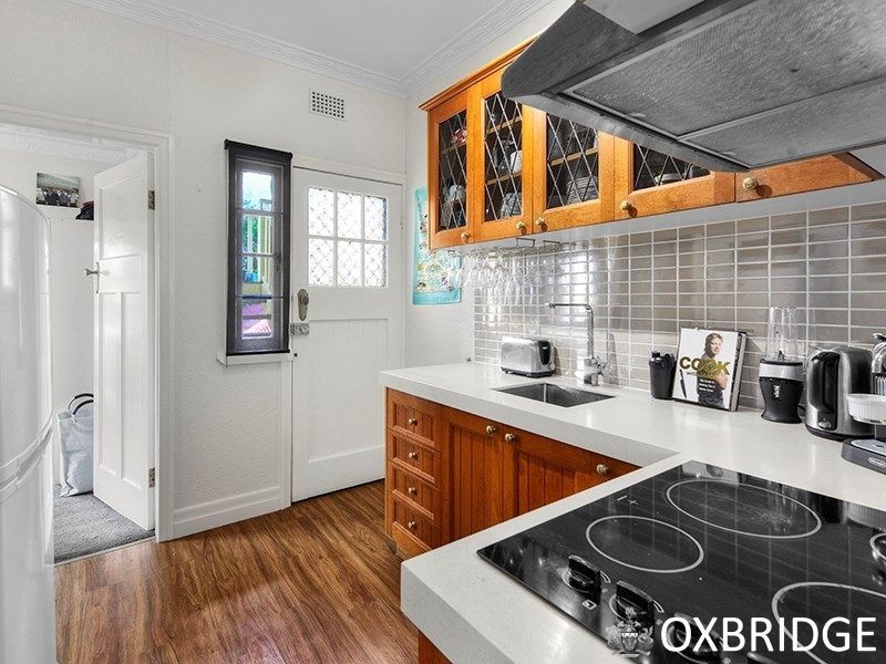 26 Toorak Road, Hamilton QLD 4007