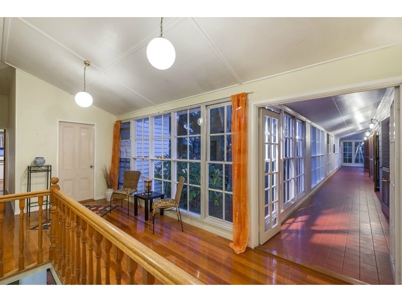 2/22 Glenny Street, Toowong QLD 4066