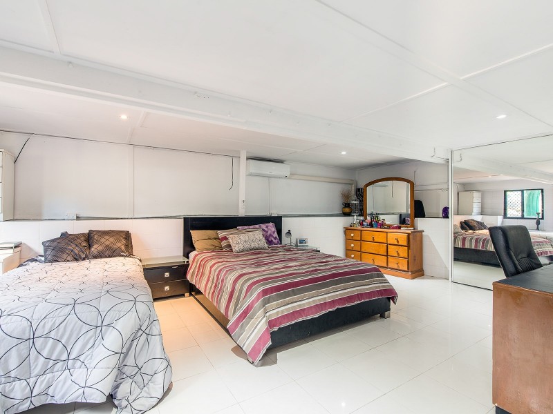 407  Nursery Road, Holland Park QLD 4121