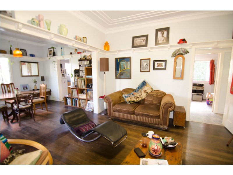 31 JUNCTION STREET, Woolloongabba QLD 4102