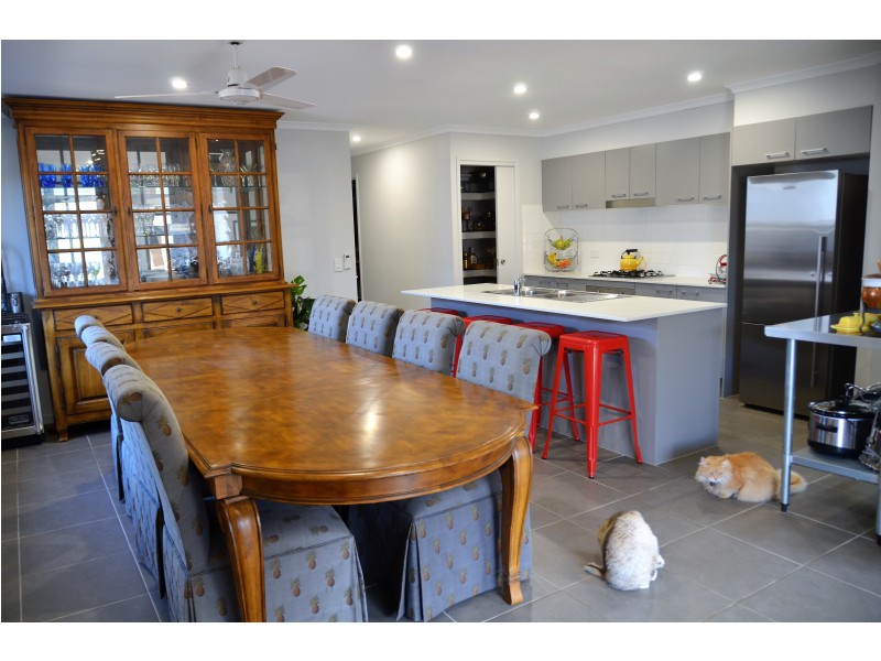 10 Panda Street, Dakabin QLD 4503