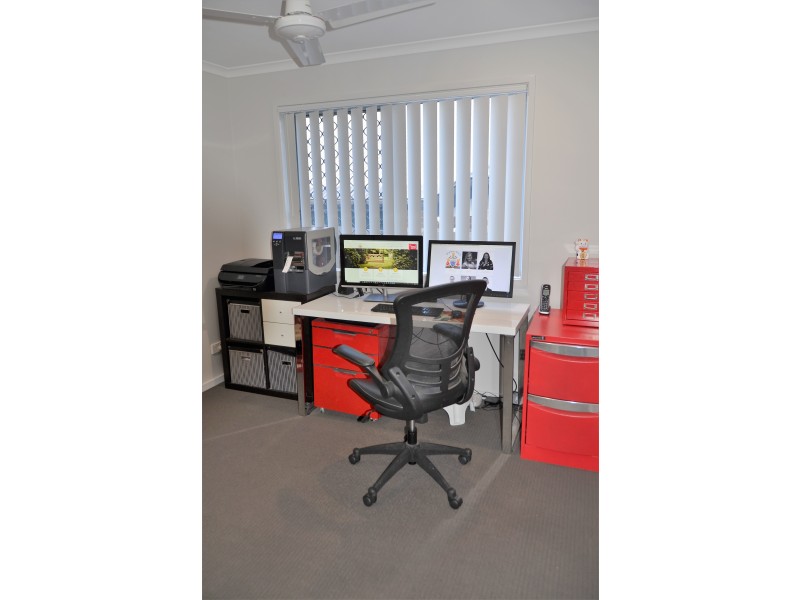 10 Panda Street, Dakabin QLD 4503