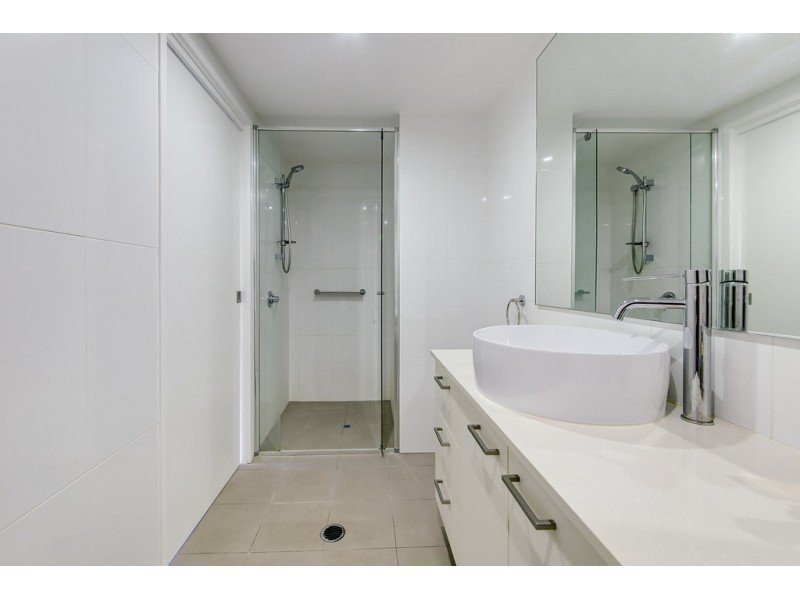 7103/7 Emporio Place, Maroochydore QLD 4558