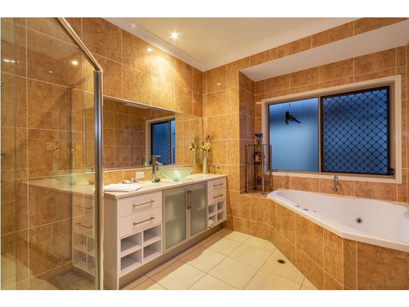 111 Macdonald Drive, Narangba QLD 4504