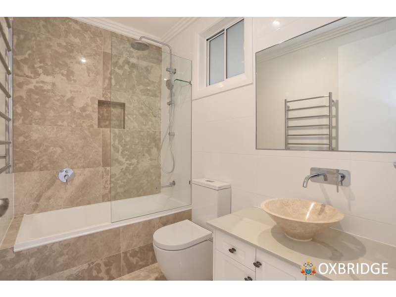 60 Kennigo Street, Spring Hill QLD 4000