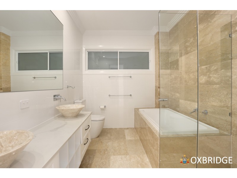 60 Kennigo Street, Spring Hill QLD 4000