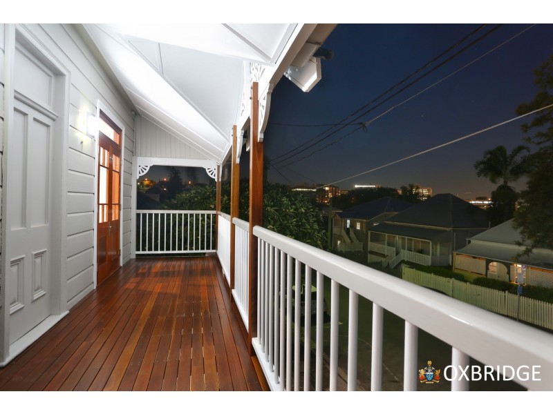 60 Kennigo Street, Spring Hill QLD 4000