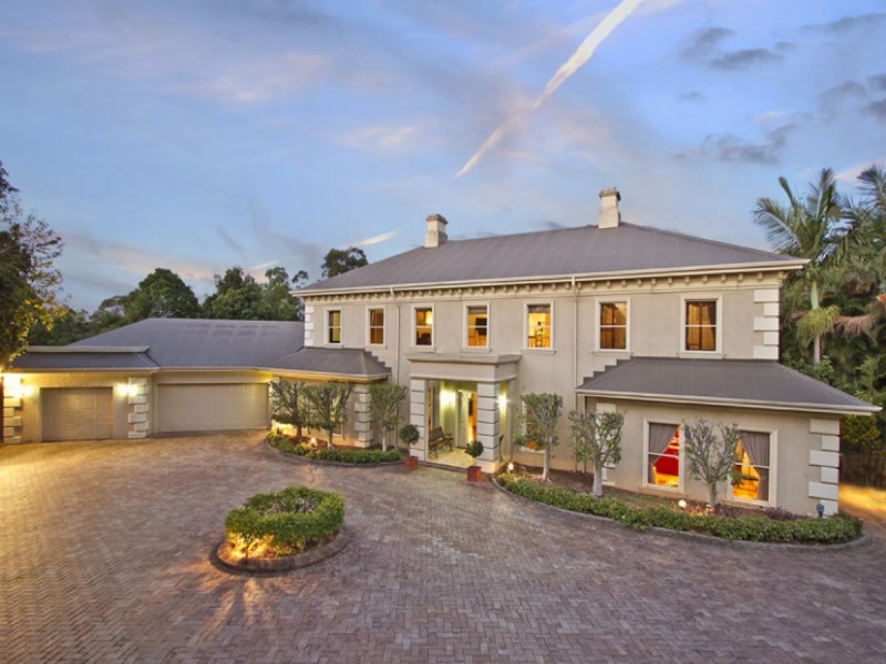 114 Dennis Road, Springwood QLD 4127