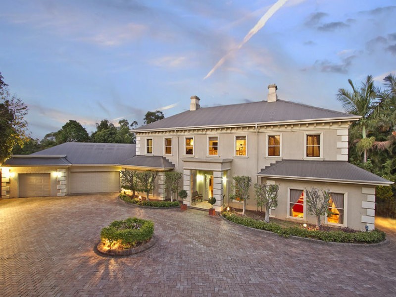 114 Dennis Road, Springwood QLD 4127