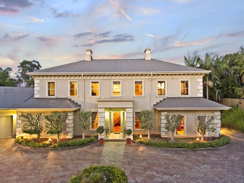 114 Dennis Road, Springwood QLD 4127