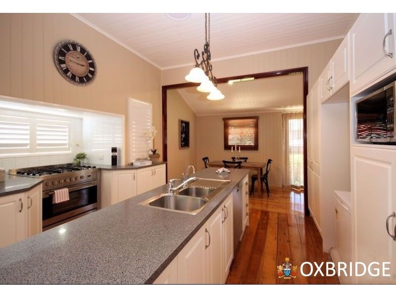 15 Coolibah Street, Silkstone QLD 4304