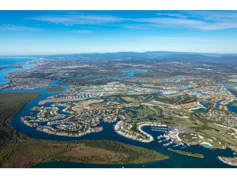 Hope Island QLD 4212