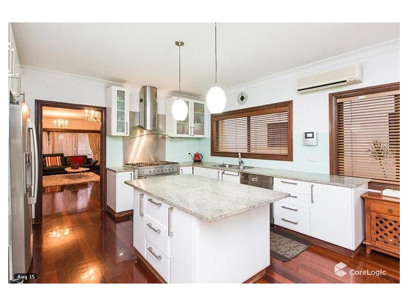 21 Hearnville Street, Robertson QLD 4109