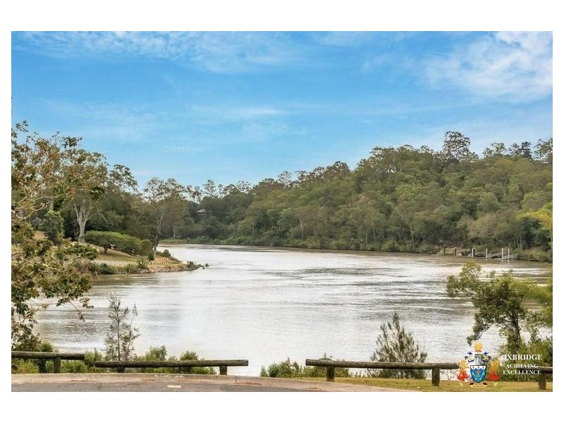 32-34 Teesdale Street, Corinda QLD 4075