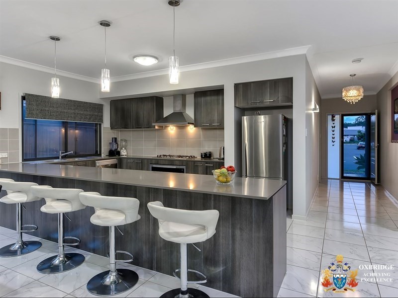 40 Windjana Crescent, Fitzgibbon QLD 4018