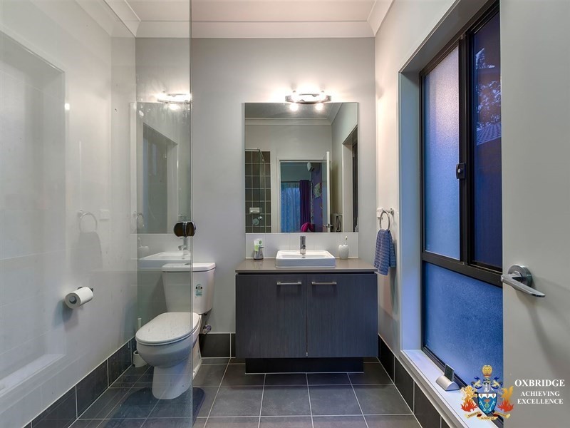 40 Windjana Crescent, Fitzgibbon QLD 4018