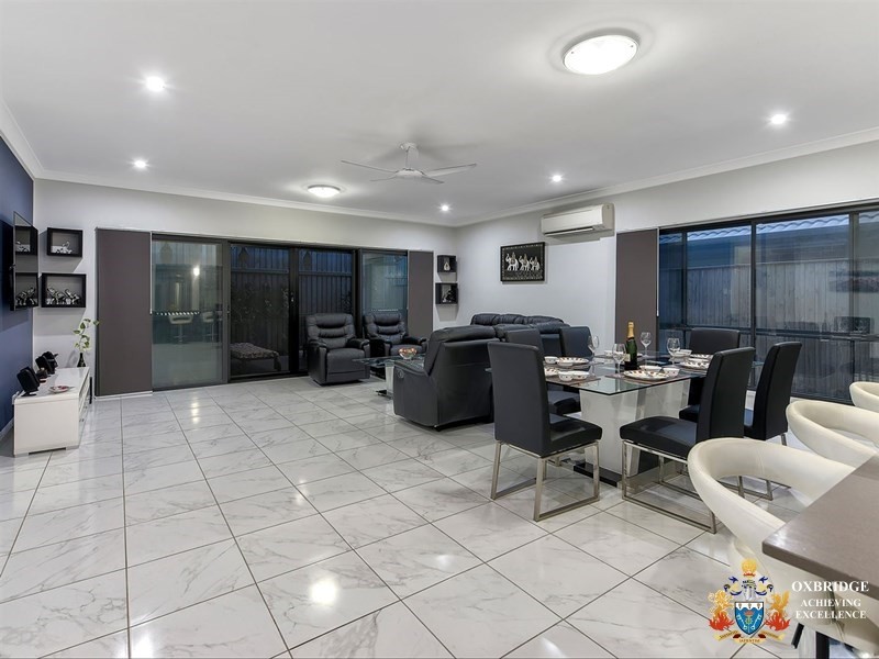 40 Windjana Crescent, Fitzgibbon QLD 4018