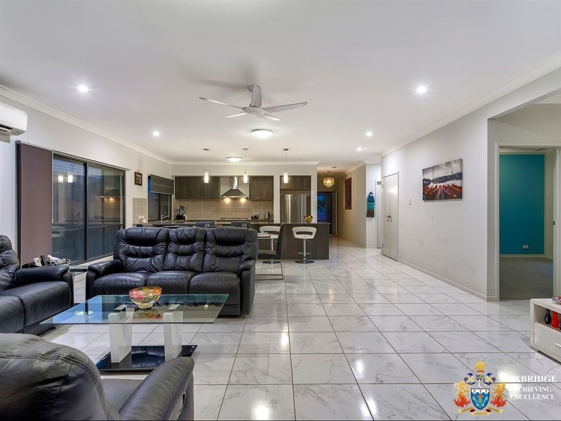 40 Windjana Crescent, Fitzgibbon QLD 4018