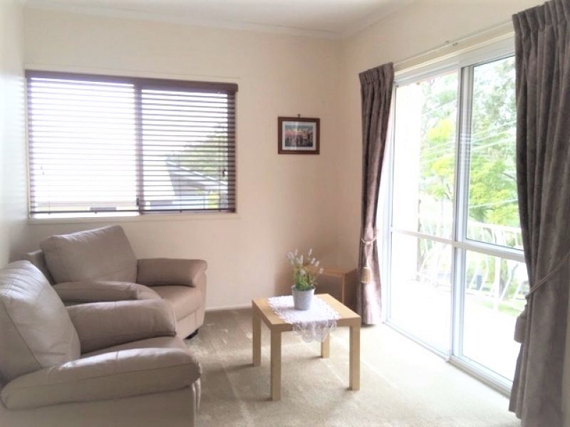 Room 1/1/104 CARMODY ROAD, St Lucia QLD 4067