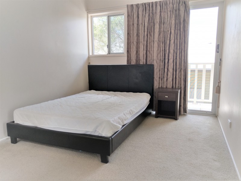 Room 1/1/104 CARMODY ROAD, St Lucia QLD 4067