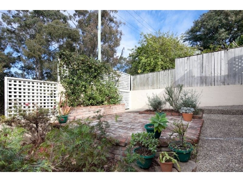 Room 1/1/104 CARMODY ROAD, St Lucia QLD 4067