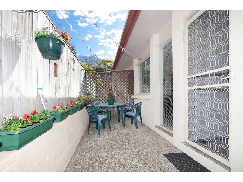 Room 1/1/104 CARMODY ROAD, St Lucia QLD 4067