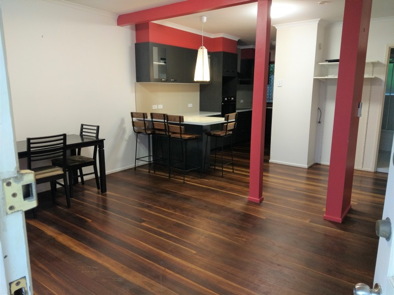 3/104 CARMODY ROAD, St Lucia QLD 4067